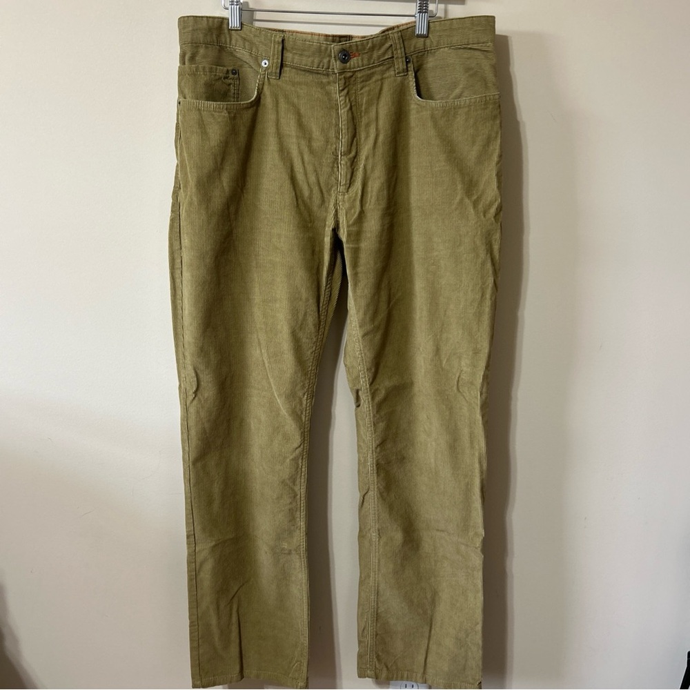 Eddie Bauer Faultline Corduroy Pants Mens 38x32 Straight Fit Specially Dyed